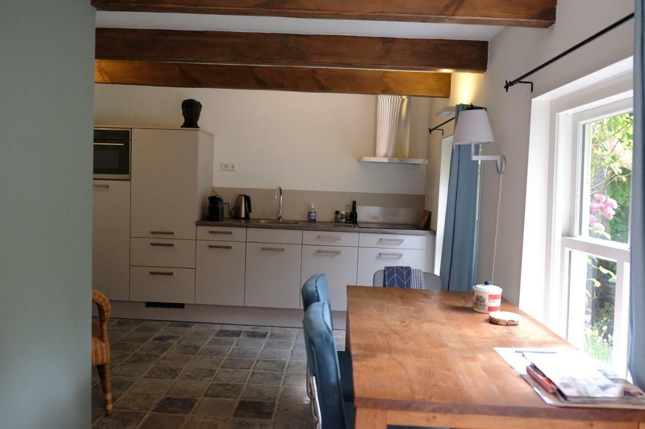 חאודה Apple Tree Cottage - Charming Home At Beautiful Canal In Our Idyllic Garden מראה חיצוני תמונה
